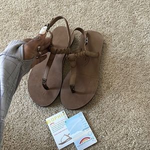 Brand new Rainbow sandals size 9 women’s